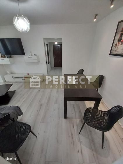 Apartament cu 2 camere semidecomandat în Ultracentral