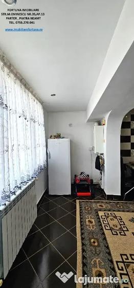 Apartament 3 camere decomandate, cu boxa si loc parcare, zona 1 Mai - 16