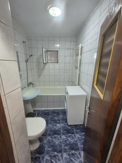 Apartament cu 2 camere decomandat în Luncă