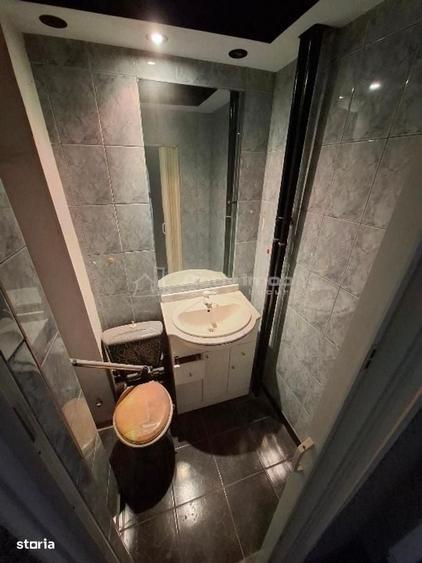 Apartament cu 4 camere decomandat în Ostroveni