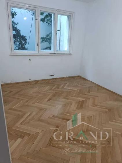 Apartament cu 4 camere decomandat în Mănăștur