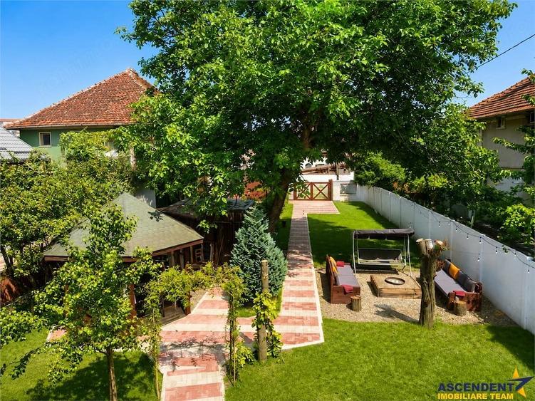 Casă cu Teren 350 Mp în Craiter