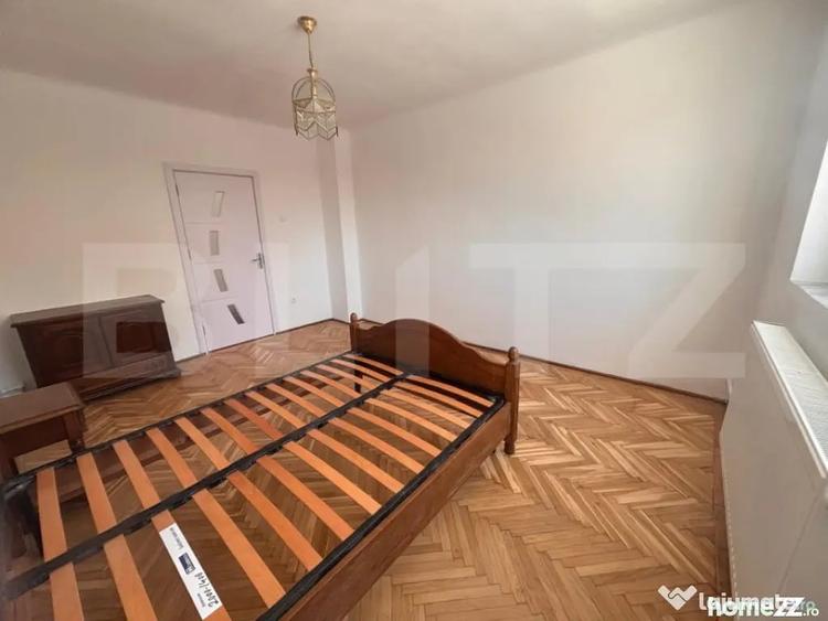 Spațiu comercial, de 320 mp, în Central