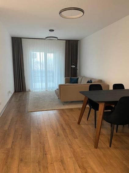 Duplex cu 4 camere cu Teren 200 Mp în Cetate