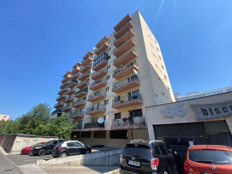 Apartament cu 2 camere decomandat, mobilat în Zorilor