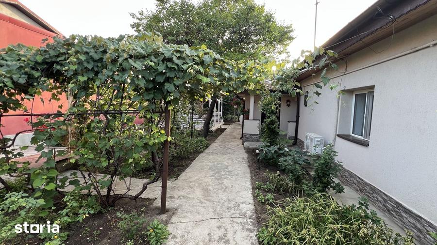 Casă cu 3 camere cu Teren 386 Mp în Alexandriei
