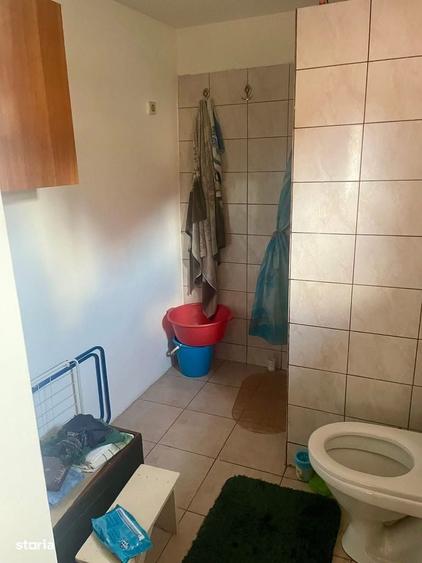 Casă cu 3 camere în Mărgineni