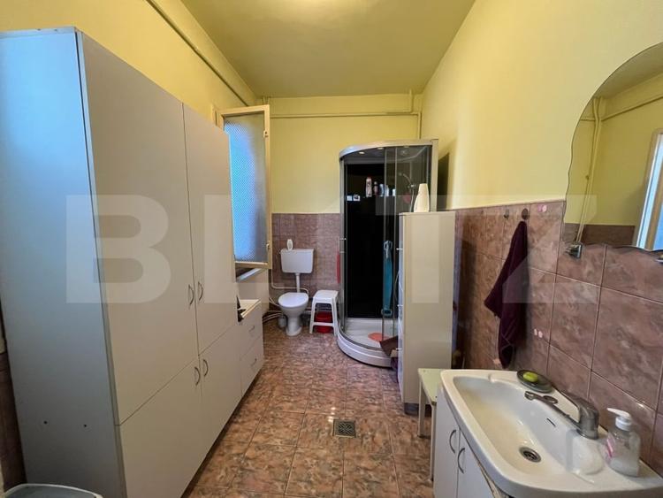 Casă individuală cu 3 camere cu Canalizare în Dâmbul Rotund