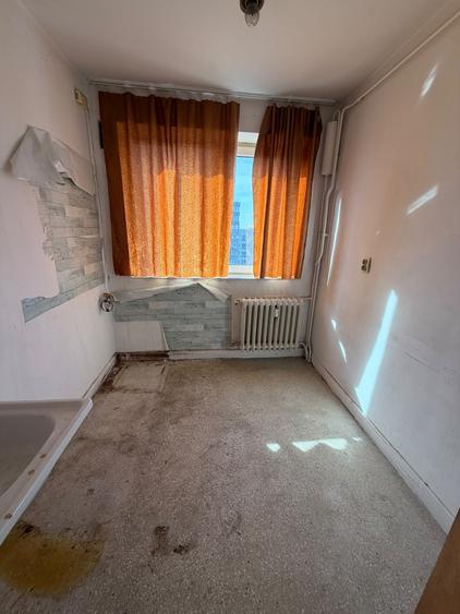 Apartament cu 2 camere semidecomandat în Lujerului