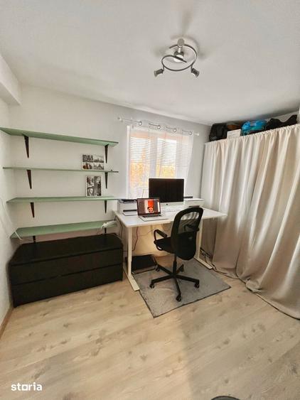 Casă cu 4 camere cu Teren 153 Mp în 1 Decembrie