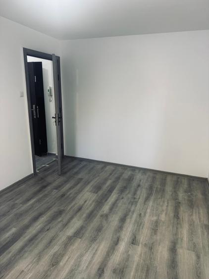 Garsonieră nedecomandată în Buziașului