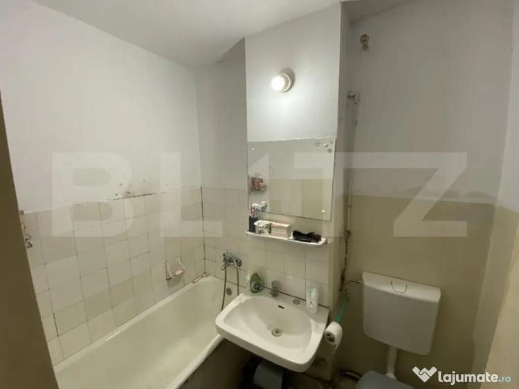Apartament cu 2 camere semidecomandat în Decebal