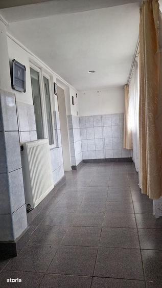 Casă cu 3 camere în CFR