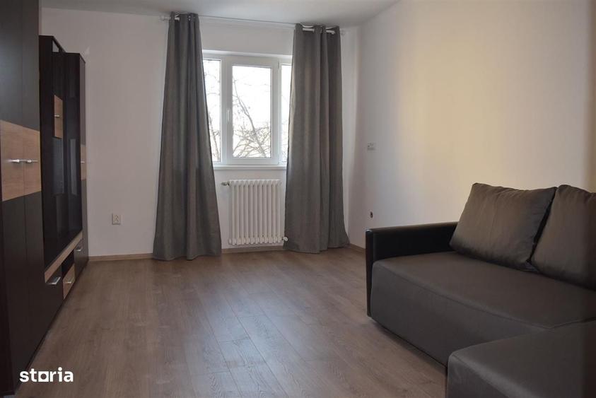 Apartament cu 2 camere în Podul de Piatră