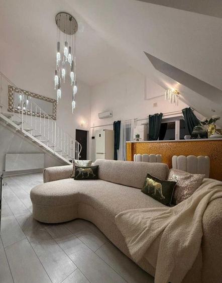 Apartament cu 3 camere, mobilat în 13 Decembrie