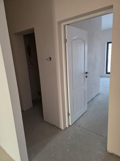 Casă cu 4 camere în Sântandrei