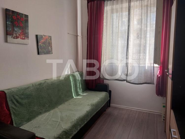 Apartament cu 3 camere decomandat, mobilat în Cisnădie