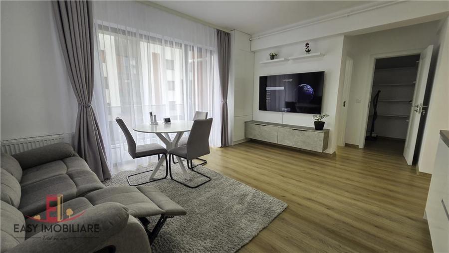 Apartament cu 3 camere decomandat, mobilat în Livezeni