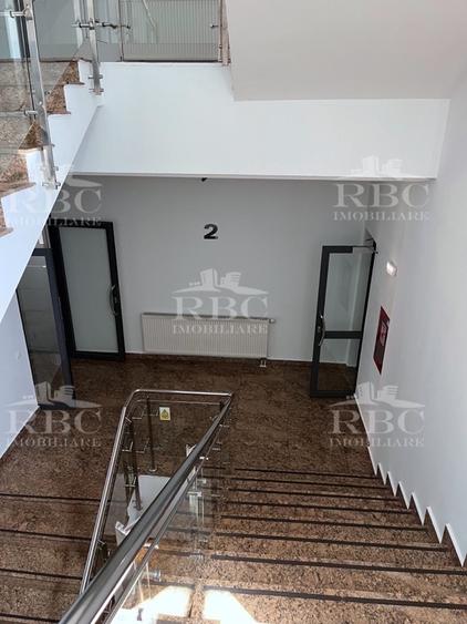 Birou, de 3,853 mp, în Semicentral