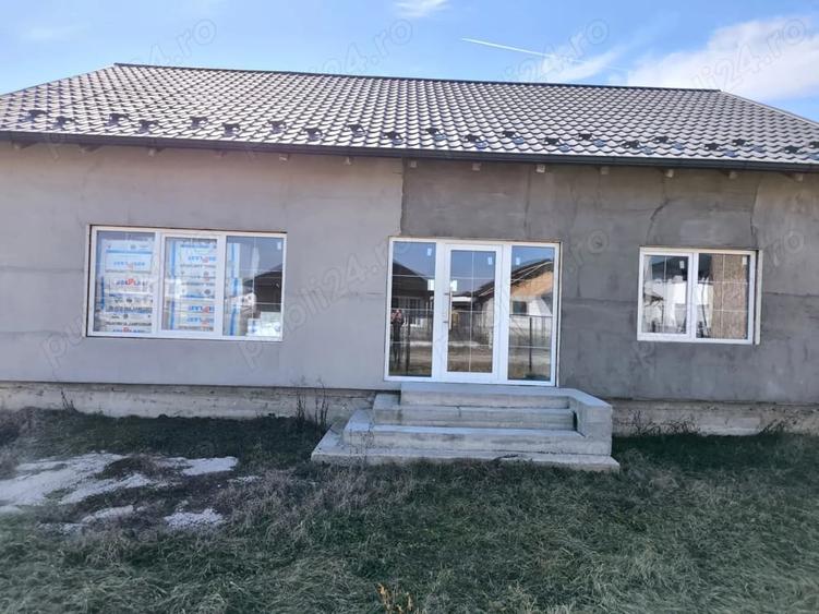 Casă cu 3 camere cu Teren 525 Mp în Stăncești