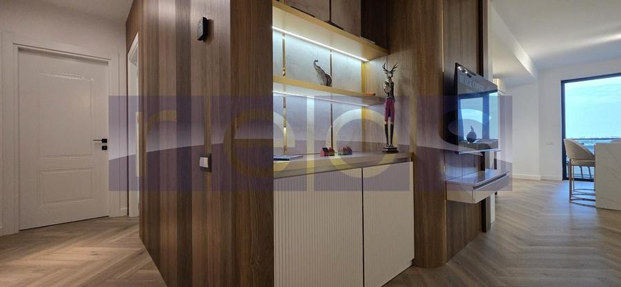 Apartament cu 3 camere decomandat, mobilat în Pipera