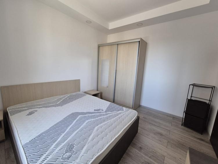 Apartament cu 2 camere semidecomandat în Tunari