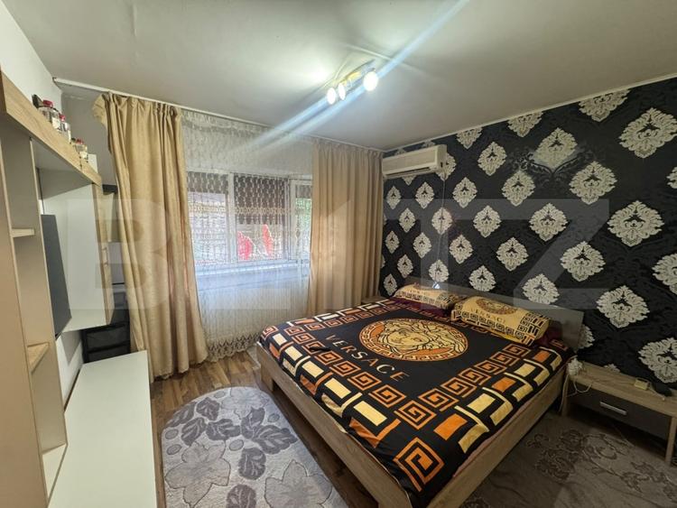 Apartament cu 3 camere decomandat, mobilat în Valea Rosie