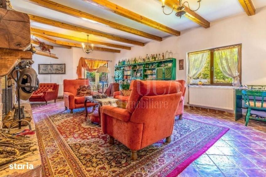 Casă cu 4 camere cu Teren 1143 Mp în Central