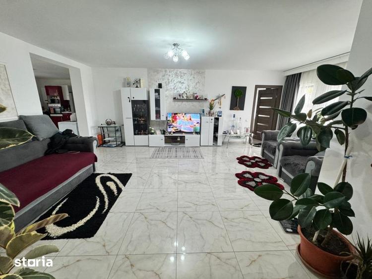 Casă cu 4 camere cu Teren 720 Mp în Central