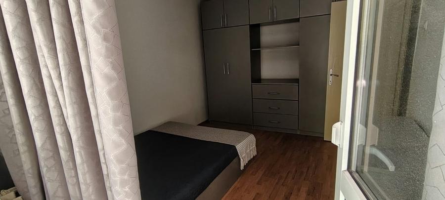 Apartament cu 3 camere decomandat în Sebastian