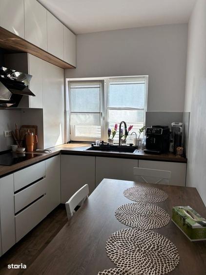 Apartament cu 4 camere în Moșnița Nouă