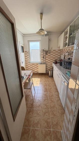 Apartament cu 2 camere decomandat în 7 Noiembrie