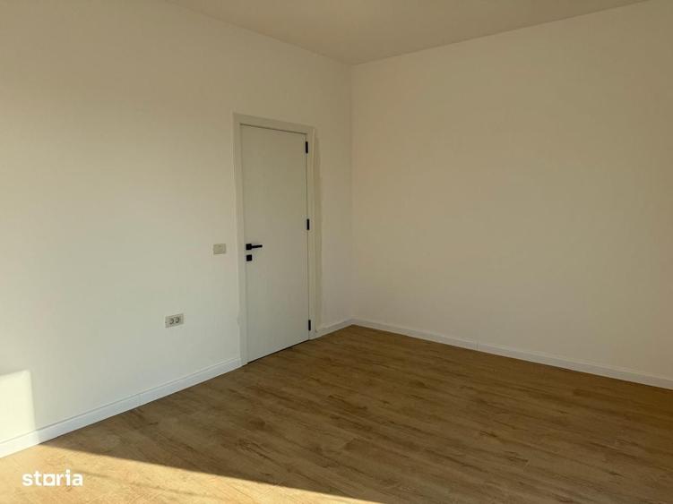 Apartament cu 2 camere în Plopi