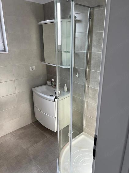 Casă cu 4 camere cu Teren 360 Mp în Dumbrăvița