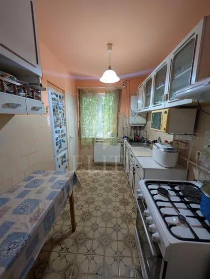 Apartament cu 4 camere decomandat, mobilat în Mănăștur