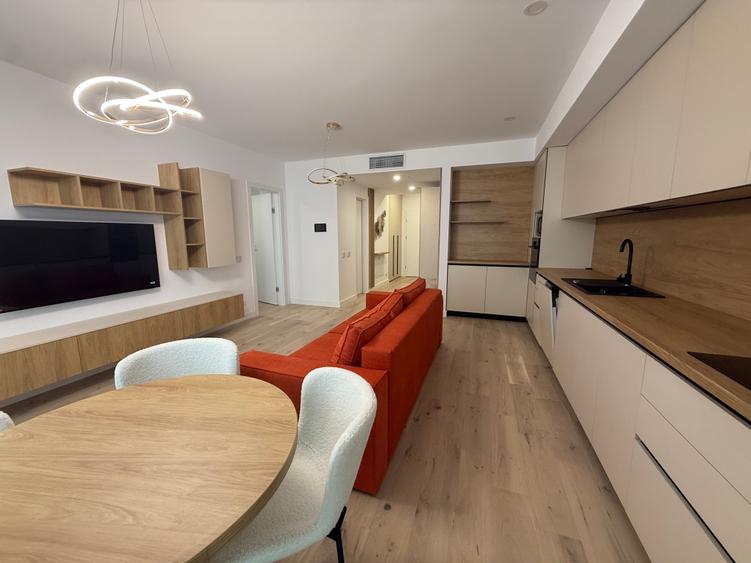 Apartament cu 2 camere semidecomandat în Bucureștii Noi