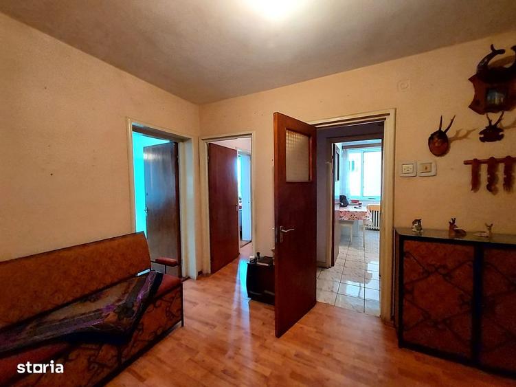 Apartament cu 3 camere decomandat, mobilat în Titu Maiorescu