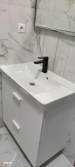 Apartament cu 4 camere în Zorilor