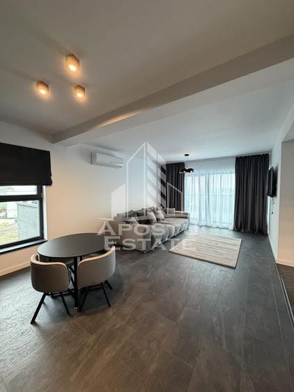 Apartament cu 3 camere decomandat în Dumbrăvița
