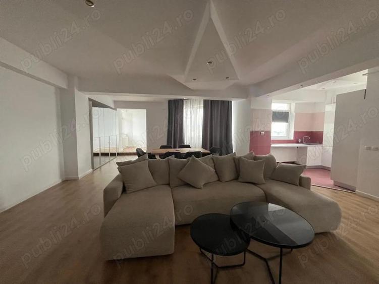 Apartament cu 2 camere decomandat în Centrul Civic