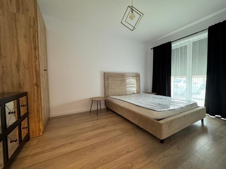 Apartament cu 2 camere decomandat în Giroc