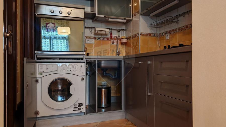 Apartament cu 3 camere decomandat, mobilat în Arcul de Triumf