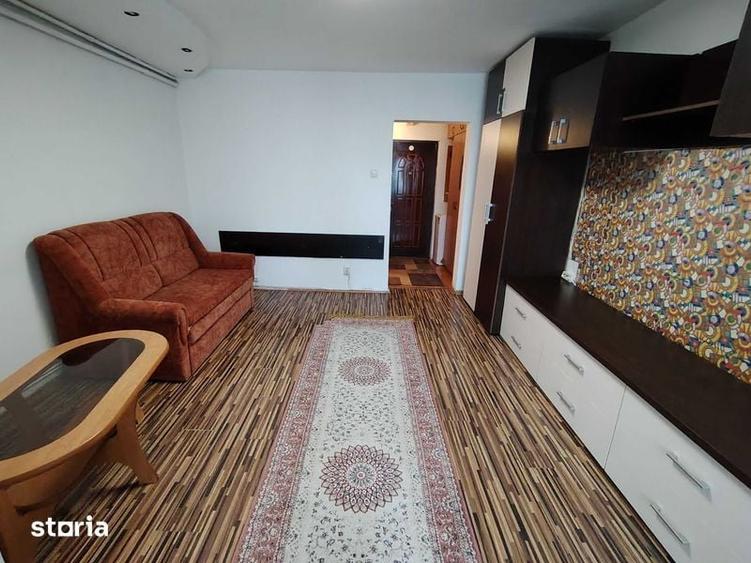 Garsonieră în Astra