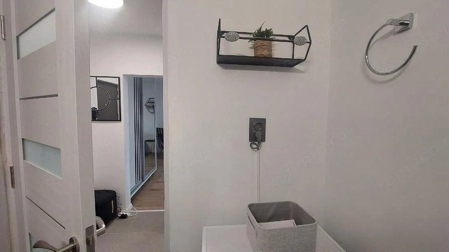 Garsonieră decomandată în Brâncoveanu