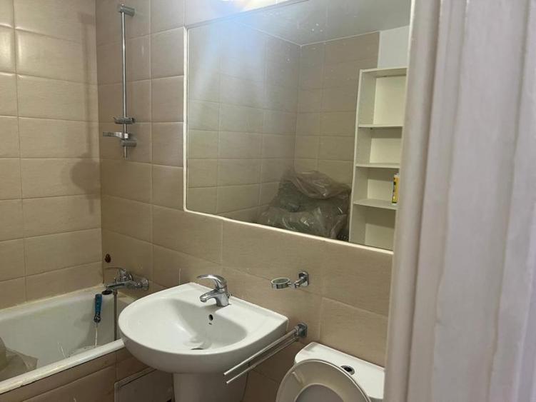 Apartament cu 3 camere în Moșilor