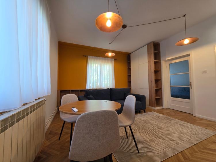 Apartament cu 2 camere semidecomandat în Kiseleff