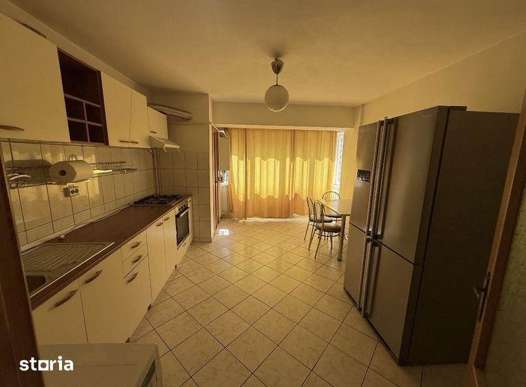 Apartament cu 2 camere decomandat în Radu Negru