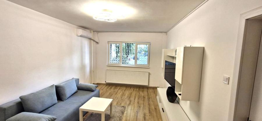 Apartament cu 3 camere decomandat, mobilat în Rahova