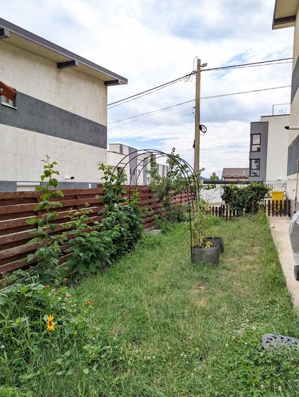 Casă cu 3 camere în Rediu