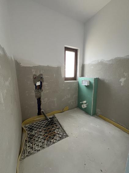 Duplex cu 5 camere cu Canalizare în Chișoda